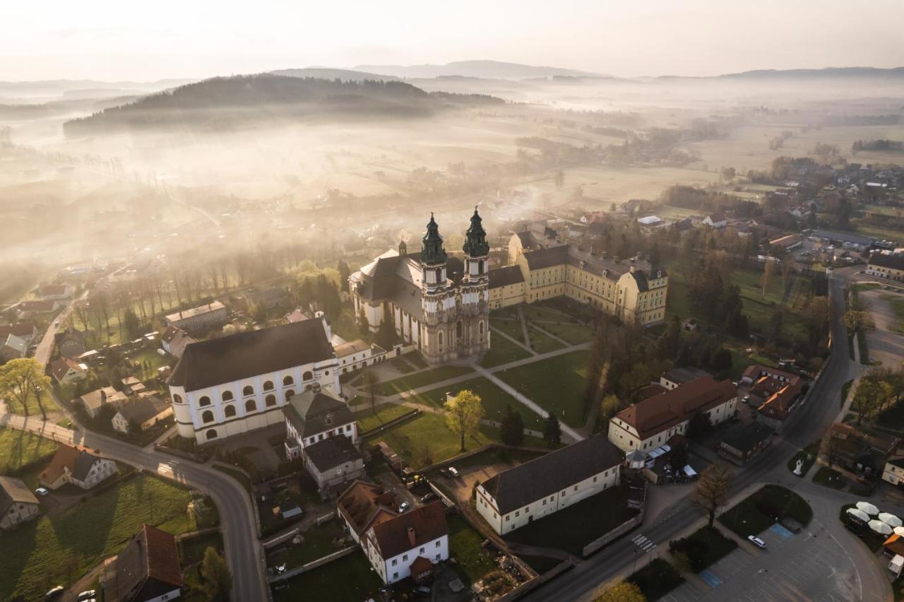 Agroturystyka Zielna 16. Krzeszow  Zewnętrze zdjęcie